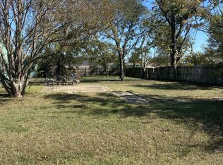 Thomas St, Terrell, TX 75160