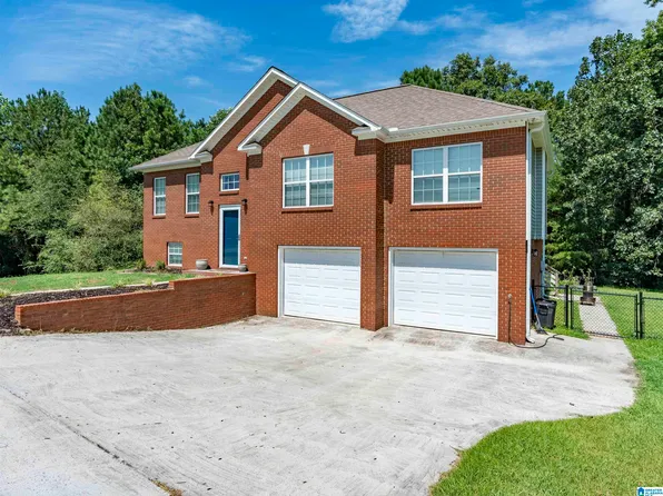 250 Thornberry Dr, Hayden, AL 35079