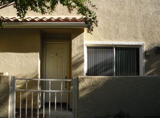 25707 Holiday Cir APT B, Stevenson Ranch, CA 91381