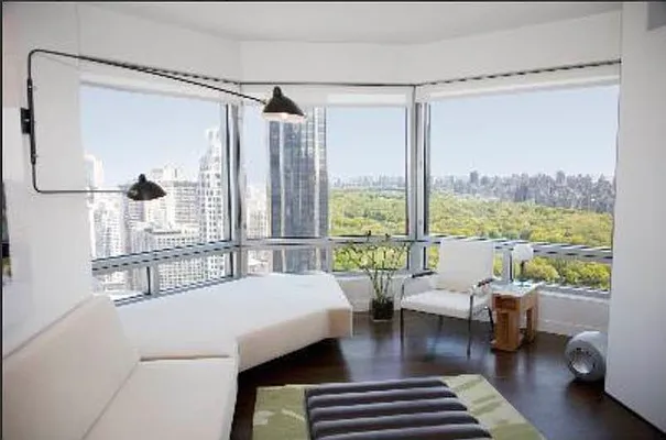 Rented by La Seven Inc. | media 8