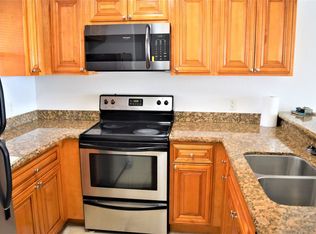 1760 Windorah Way APT F, West Palm Beach, FL 33411