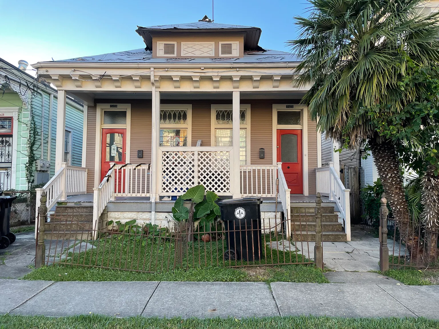 2 bed, 885 sqft, $1,600 — Photo 1