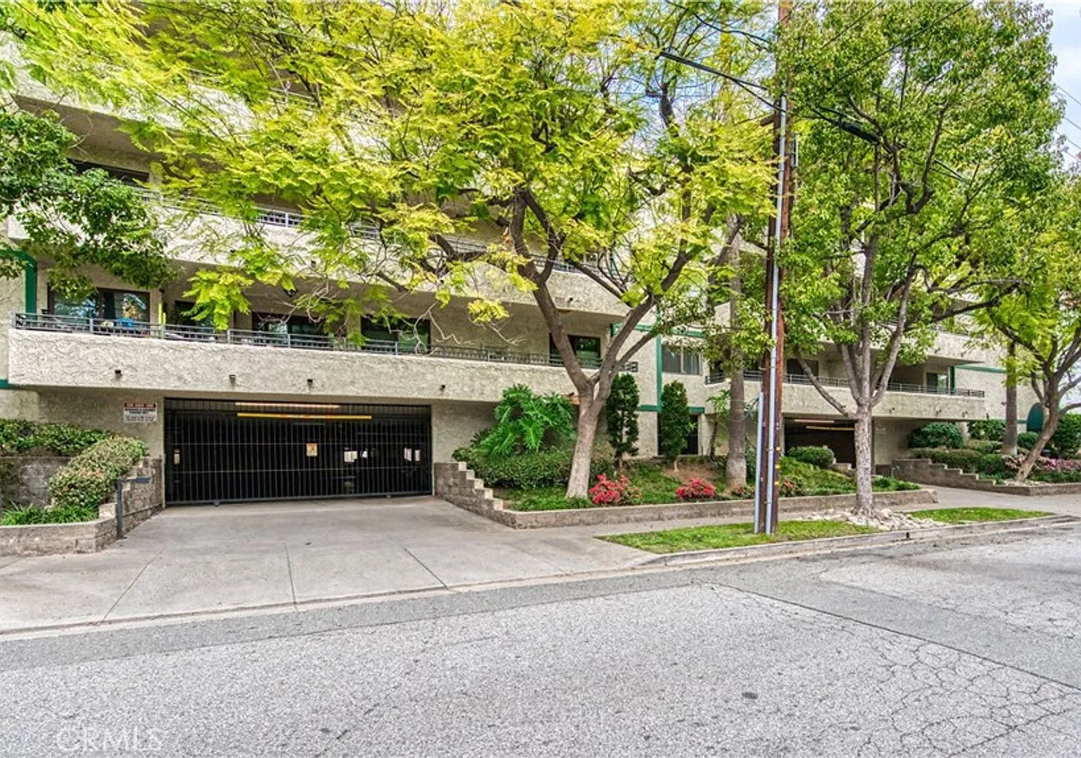 Beautiful 2 Bedroom 2 Bathroom luxury condo for rent in Pasadena! — Photo 1