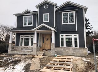 630 Austin Ave, Park Ridge, IL 60068