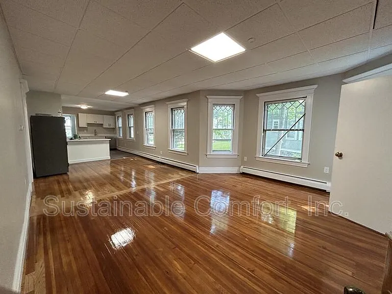 16 Roxbury St #1 — Photo 5
