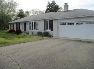 40350 Beach Dr, Mechanicsville, MD 20659