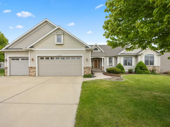 1815 Planters Row Dr SW, Byron Center, MI 49315