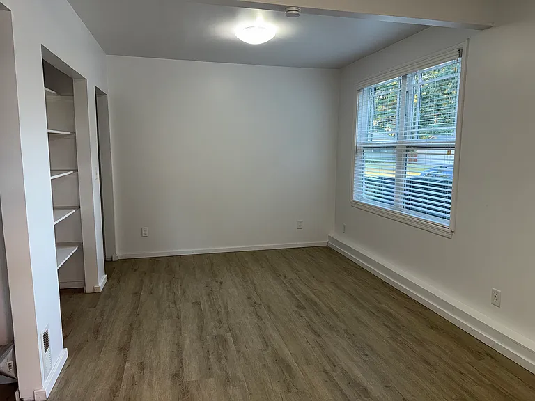 8554 NE 137th Pl — Photo 12