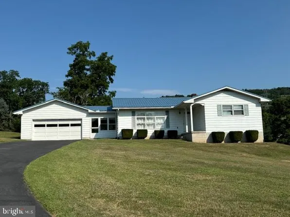 1 Long Dr, Lewistown, PA 17044