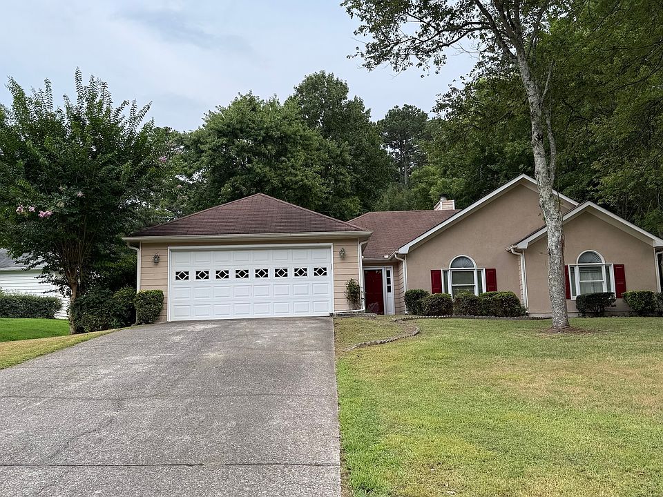 1st image of 995 Old Spring Way