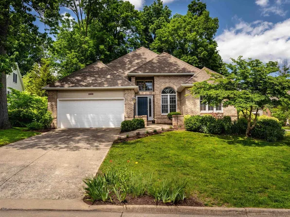 1032 Wyndham Dr, Harrisonburg, VA 22801