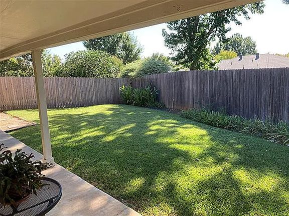 3rd image of 3007 Panhandle Dr