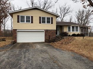 14706 Pike 385, Bowling Green, MO 63334