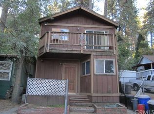 22921 Waters Dr, Crestline, CA 92325