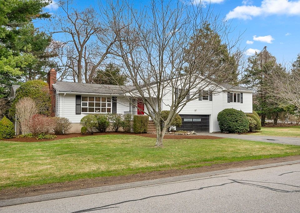1st image of 142 Worthen Rd
