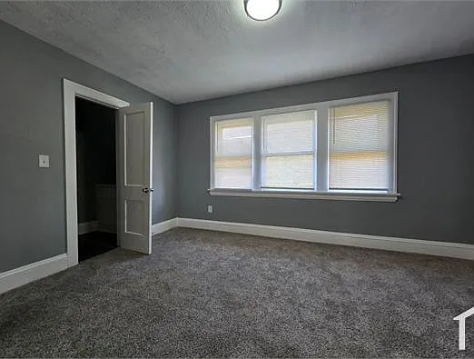 12008 Continental Ave — Photo 22