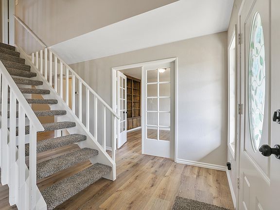 5th image of 598 E Burlwood Ln