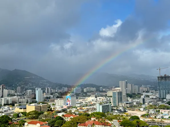 909 Kapiolani Blvd, Honolulu, HI