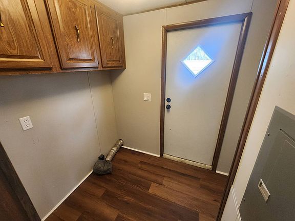 5th image of 491 Chapman Rd #32