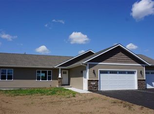 2525 Sussex Pl, Mosinee, WI 54455