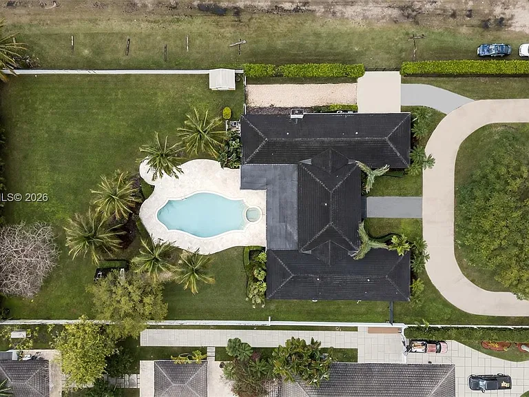 3000 SW 130th Ave — Photo 53