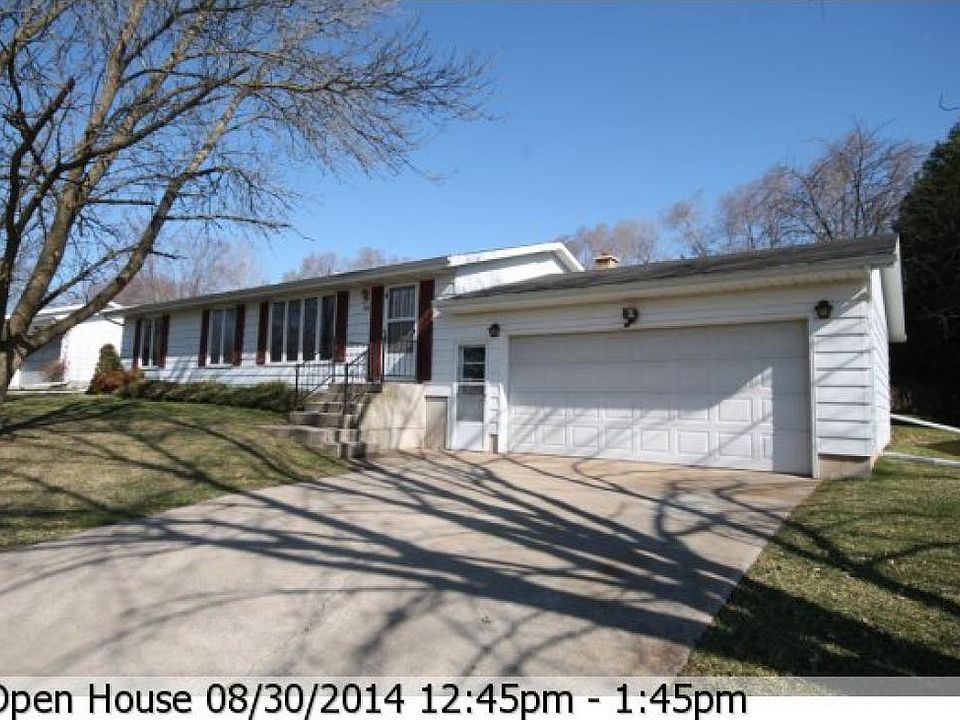 1st image of 383 Kennedy Dr