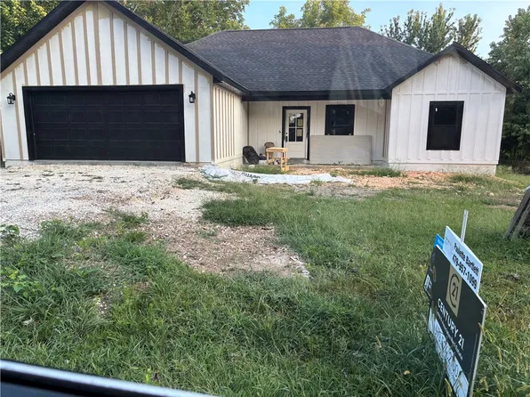308 Shady St, Lincoln, AR 72744