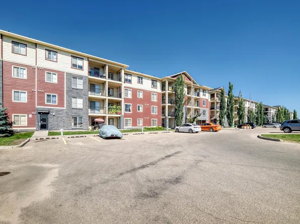 5810 Mullen Pl NW #218, Edmonton, AB T6R 0W3