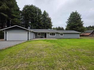 3191 Lake Earl Dr, Crescent City, CA 95531