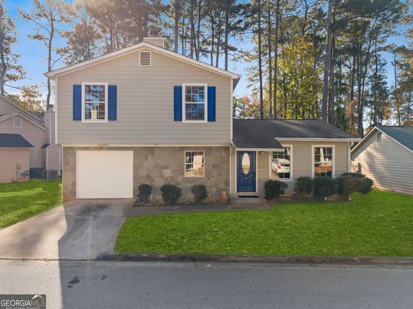 1311 Stoneleigh Way, Stone Mountain, GA 30088