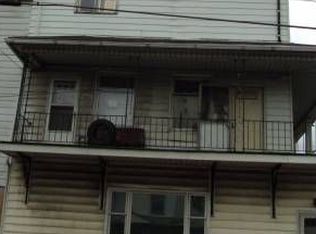 148 West Ave, Mount Carmel, PA 17851