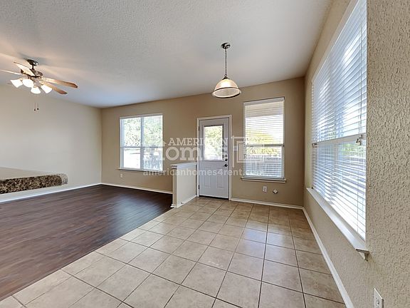 4th image of 12075 Texana Cv