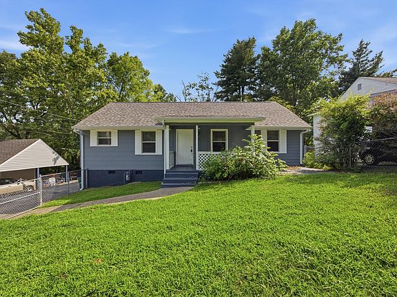 2nd image of 3826 Kingwood Cir