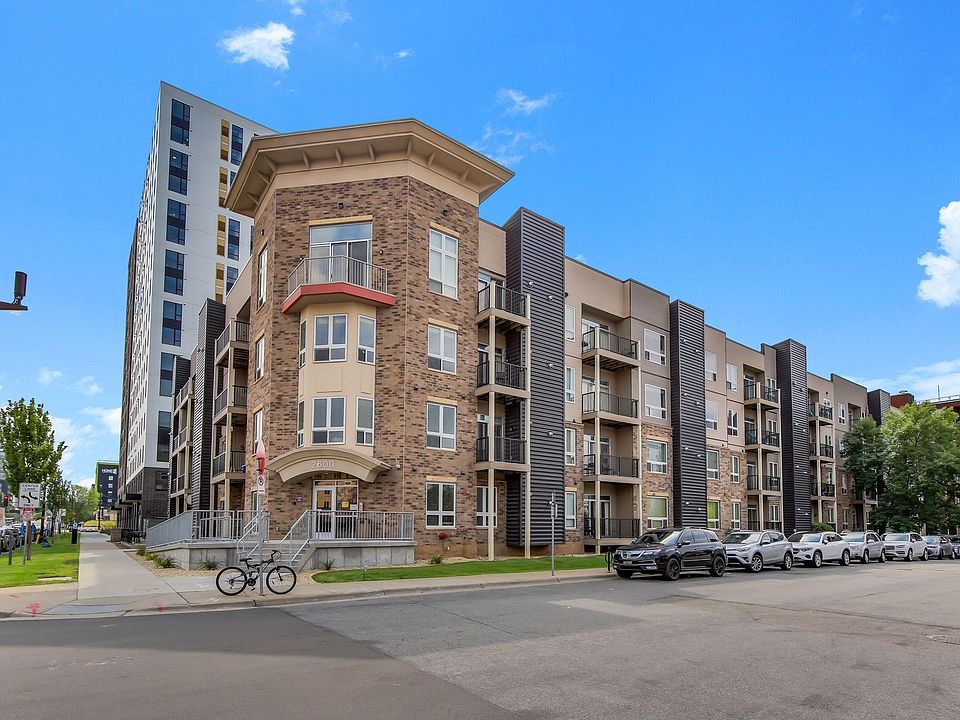 1st image of 2600 University Ave SE APT 210