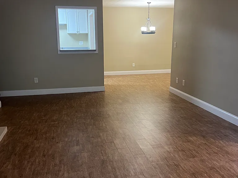 1401 Vicksburg Pl — Photo 6