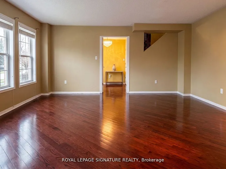 27 Roadmaster Ln #MAIN — Photo 6