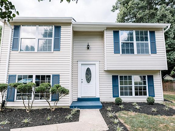 4th image of 12456 Charter Oak Ct