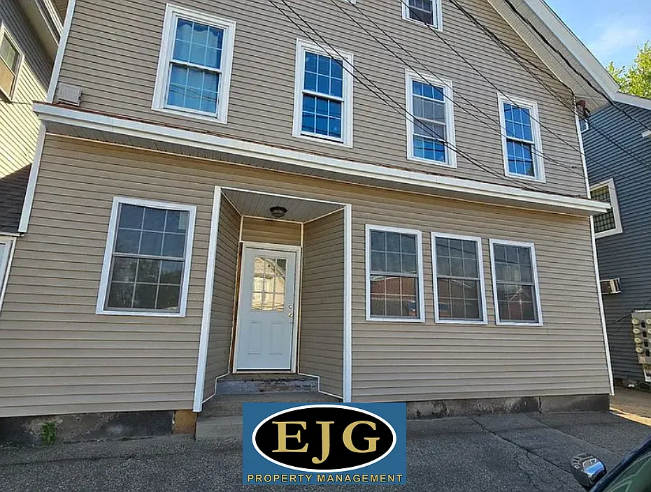 504 Main St #1