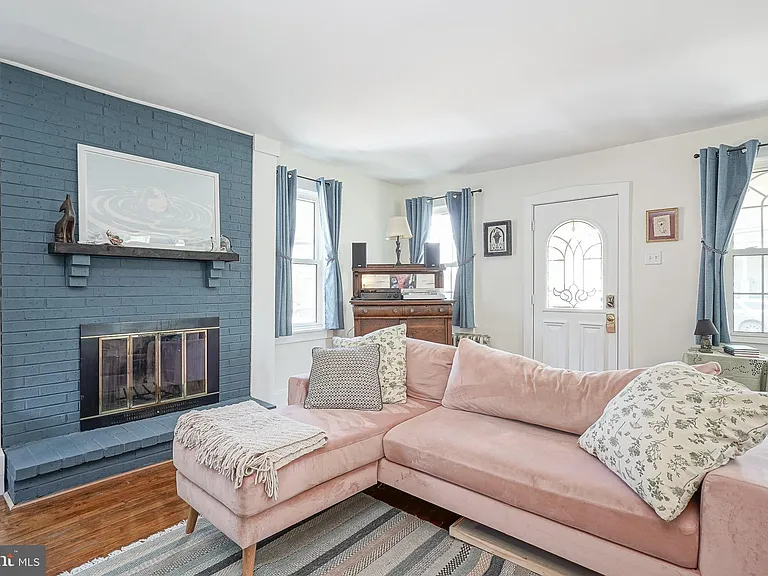 158 Wyoming Ave — Photo 7