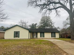 7434 Tall Pines Dr, Houston, TX 77088