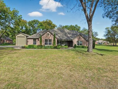 15823 Colonial Ln, Skiatook, OK, 74070