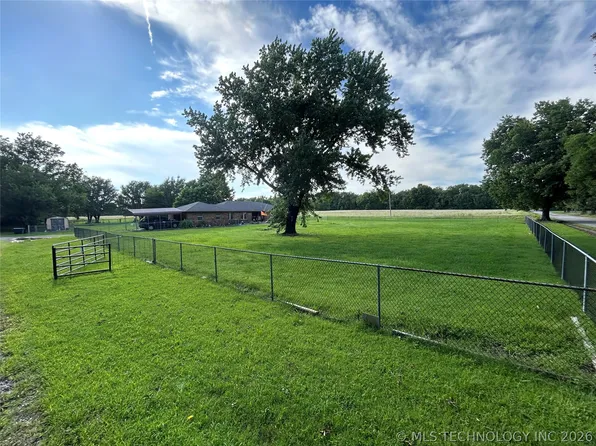 31250 S 4170th Rd, Inola, OK 74036