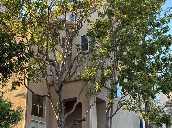 8310 Atlanta Ave APT 205, Huntington Beach, CA 92646