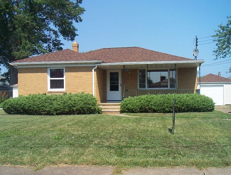 1st image of 1218 W 29th St