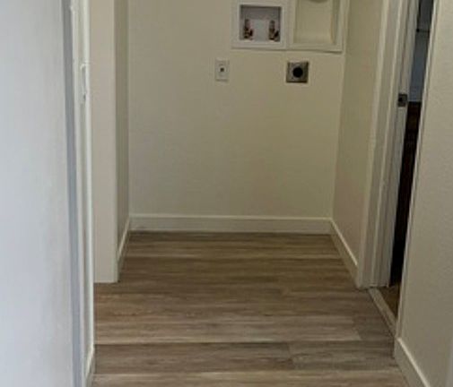 Laundry hook ups washer and electrical dryer