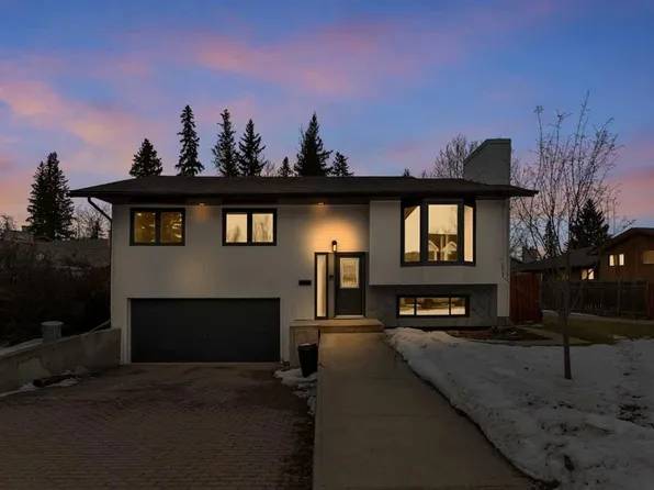 27 N Gregson Cres, Red Deer, AB T4P 2K3