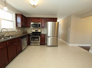 375 Bensley Ave, Calumet City, IL
