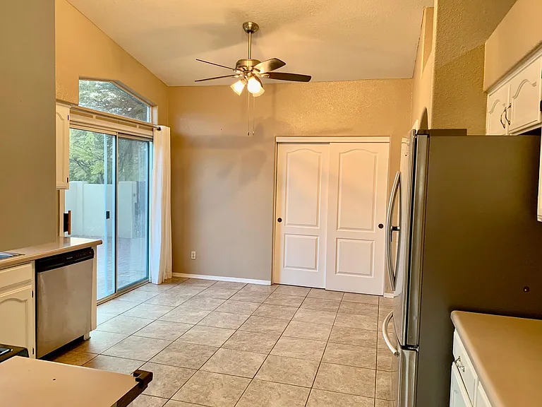 7320 E Knollwood Dr — Photo 12