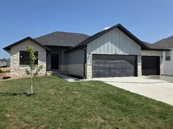 675 W Castor Loop, Nixa, MO 65714