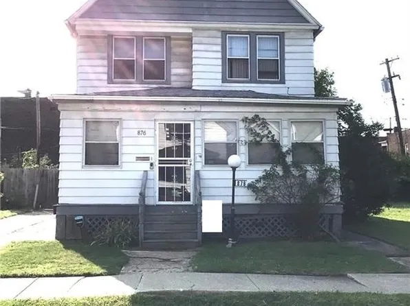 876 E 73rd St, Cleveland, OH 44103